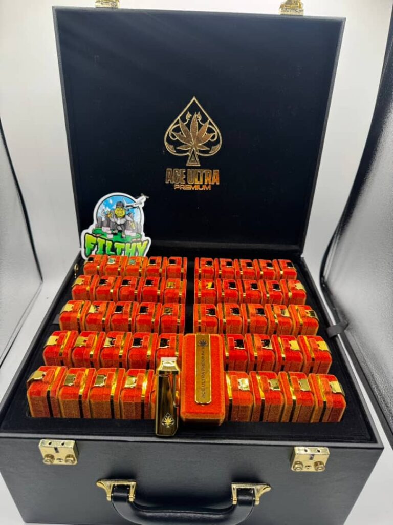 Ace ultra premium black badge edition 2g disposable 