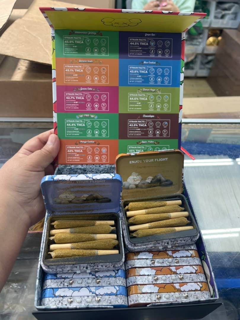 WhatsApp Image 2025-10-25 at 01.31.44_1243a0f8 kaws hinged lid pre rolls child resistant tin box