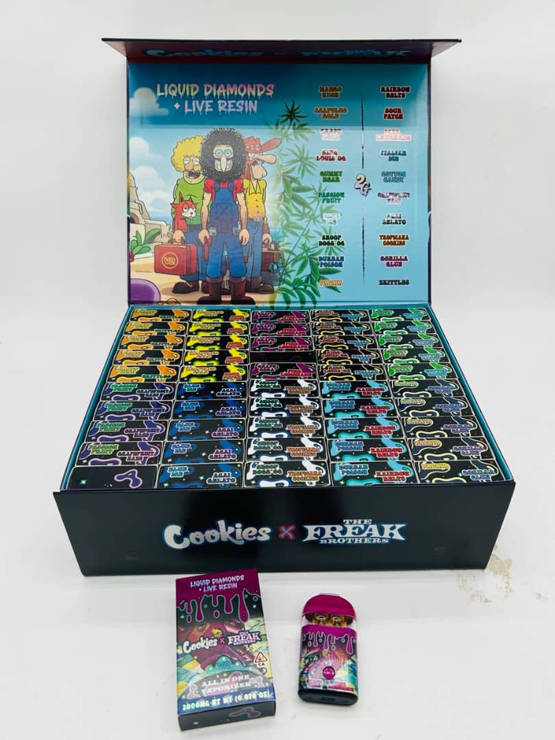 WhatsApp Image 2025-10-29 at 17.24.38_7294b45d cookies x the freak brothers v2 2g disposable