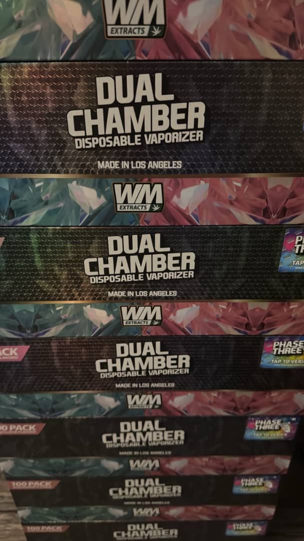 WhatsApp Image 2025-11-11 at 07.19.29_3be77d9a whole melt dual chamber phase three 2g disposable