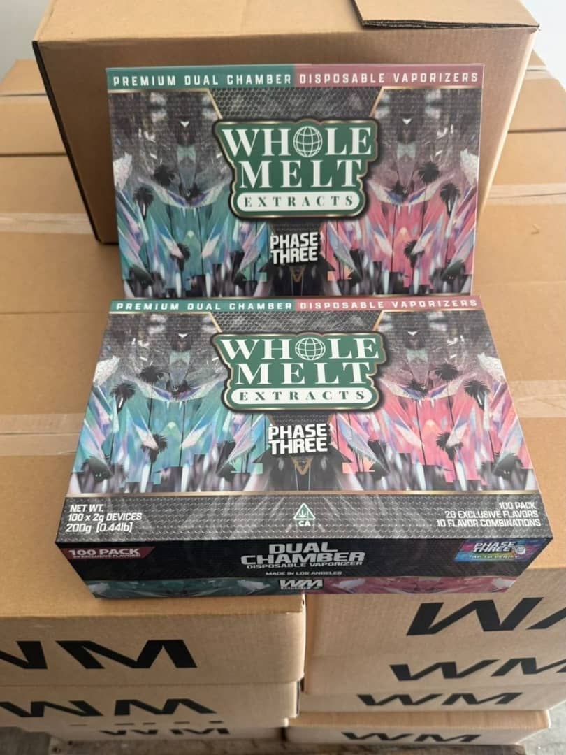 WhatsApp Image 2025-11-11 at 07.19.33_25cdffcc whole melt dual chamber phase three 2g disposable