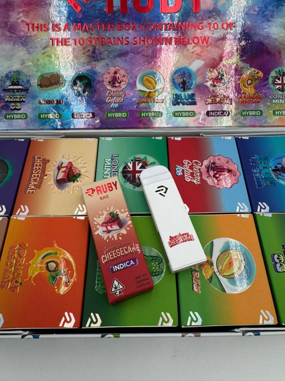 WhatsApp Image 2025-11-24 at 5.40.43 PM (1) ruby bars 2g disposable