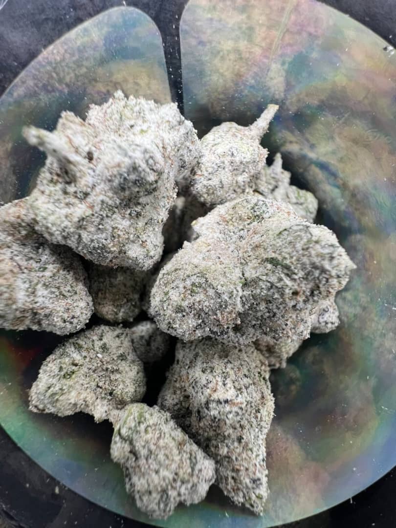 WhatsApp Image 2025-11-27 at 6.13.23 PM piff snowballs big 1oz