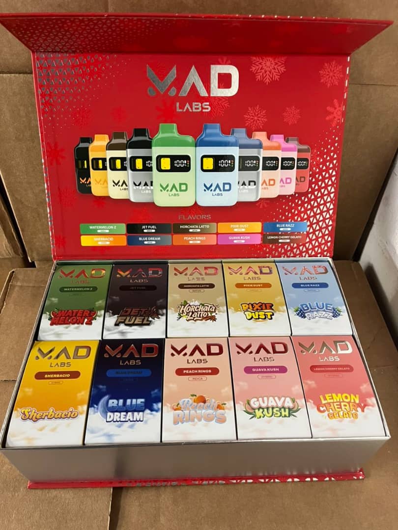 WhatsApp Image 2025-12-02 at 1.51.38 PM (1) new madlabs 2g premium cannabis christmas edition