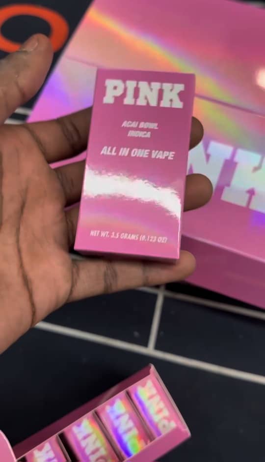 WhatsApp Image 2025-12-06 at 12.47.31 PM (1) pink 3.5g disposable