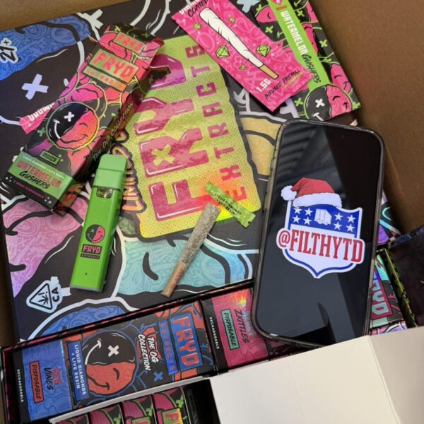 fryd extracts 2g disposable limited edition pt.1 the og collection + prerolls