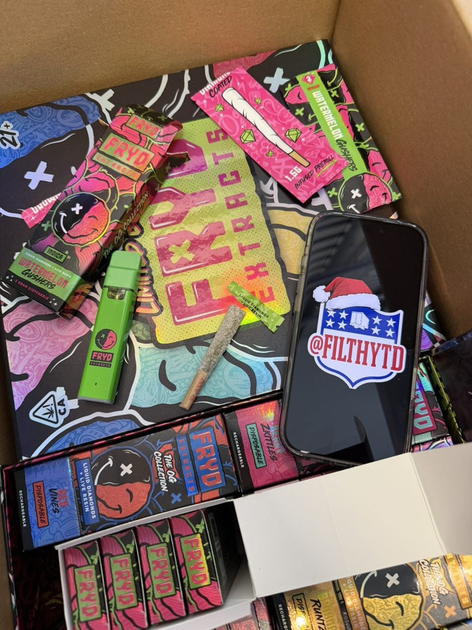 WhatsApp Image 2025-12-10 at 6.13.13 PM (1) fryd extracts 2g disposable limited edition pt.1 the og collection + prerolls