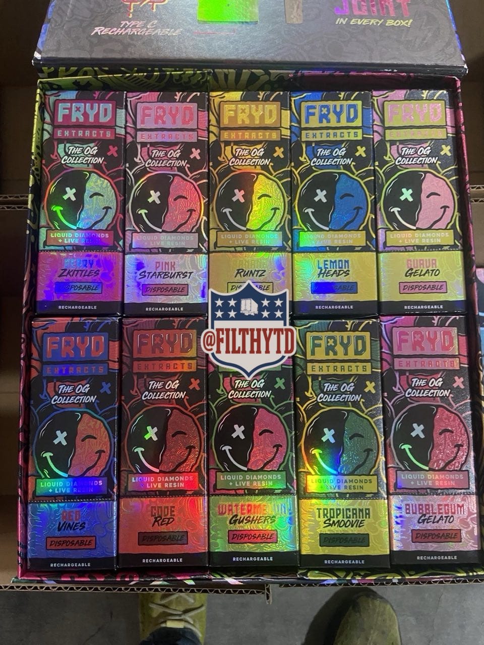WhatsApp Image 2025-12-10 at 6.13.14 PM (1) fryd extracts 2g disposable limited edition pt.1 the og collection + prerolls