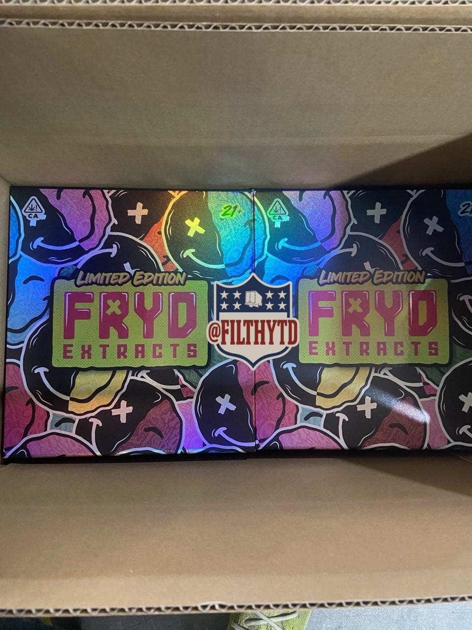 WhatsApp Image 2025-12-10 at 6.13.14 PM fryd extracts 2g disposable limited edition pt.1 the og collection + prerolls