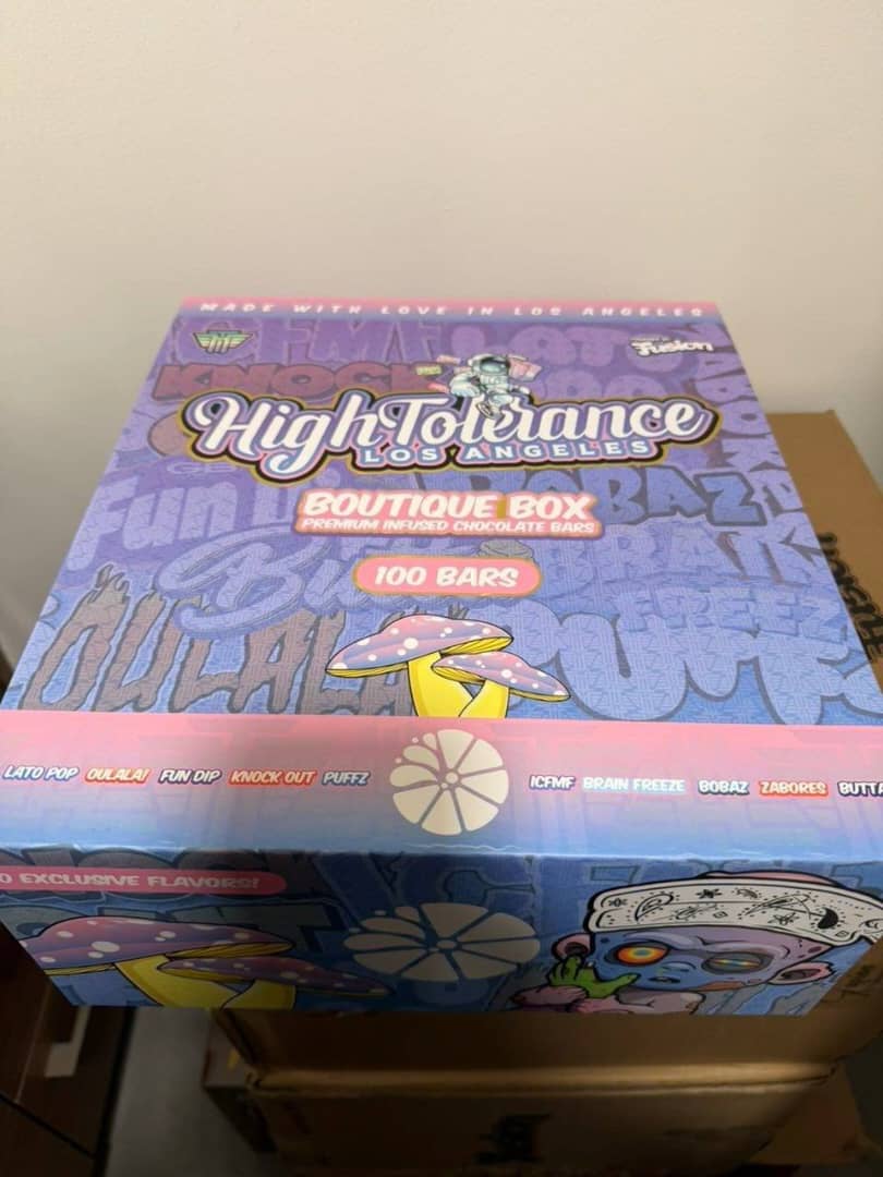 WhatsApp Image 2025-12-12 at 11.05.50 PM high tolerance x fusion chocolate bars boutique box