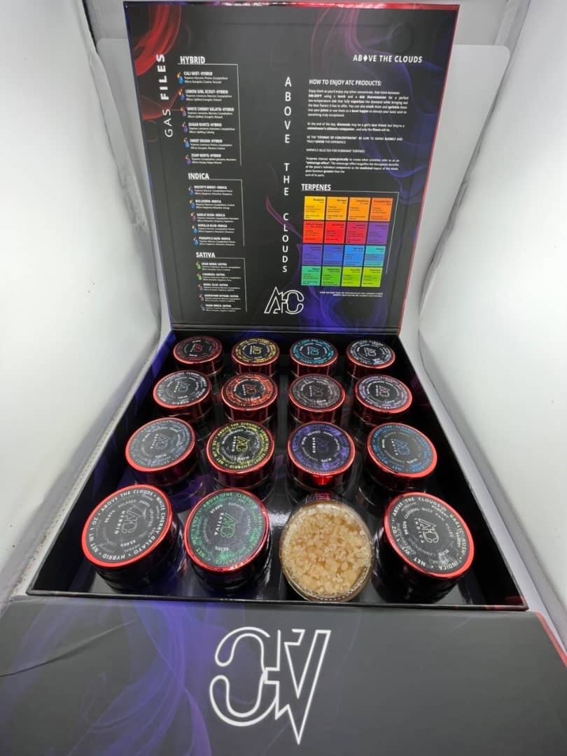 WhatsApp Image 2025-12-14 at 8.33.41 AM new atc live resin crumble the caviar of concentrate