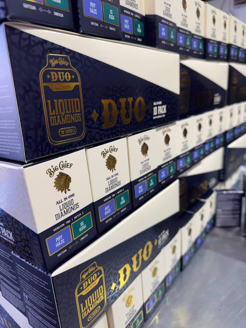 WhatsApp Image 2025-12-15 at 12.26.40 PM big chief duo v2 batch 2 disposable 2g