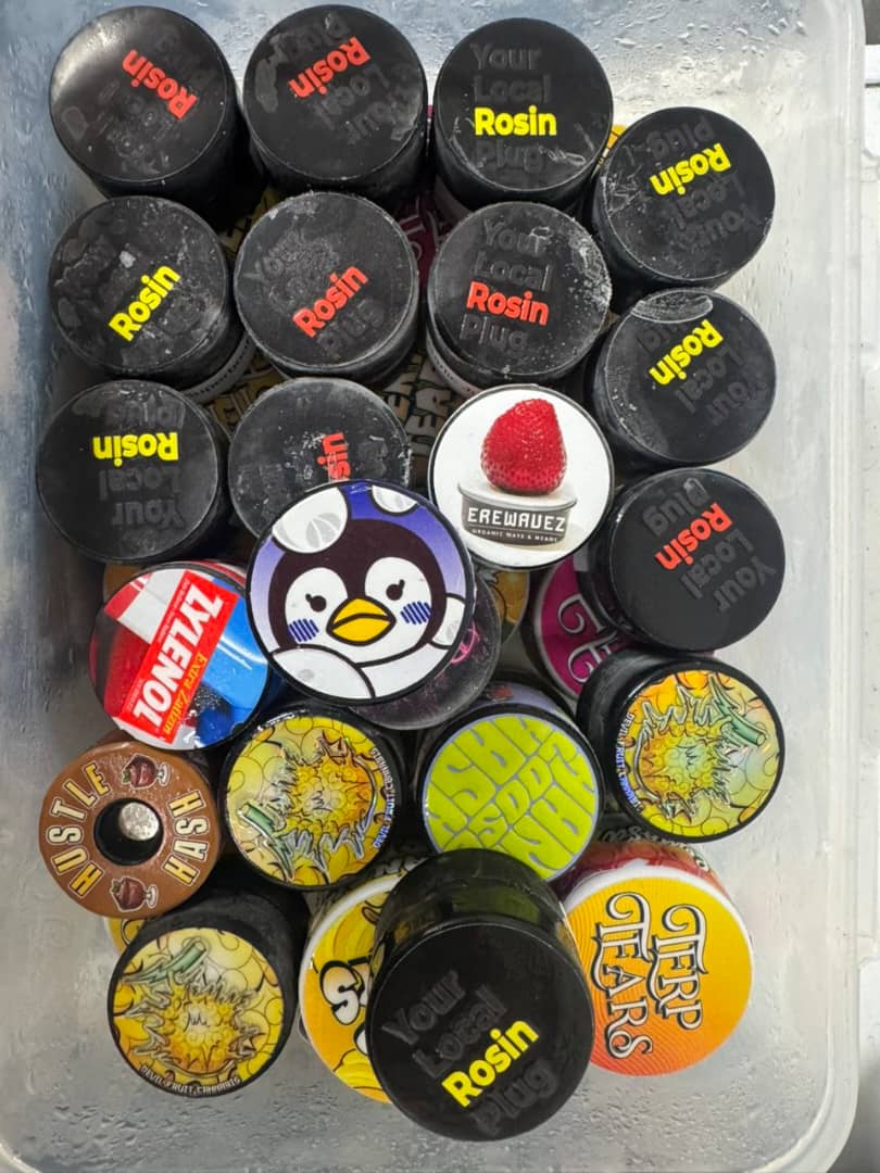 WhatsApp Image 2025-12-15 at 9.14.45 AM (2) dulce de uva tier 2g live rosin jars concentrate