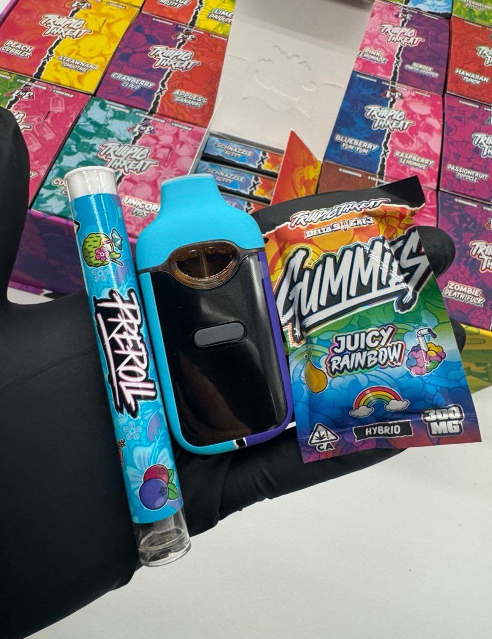 photo_2025-12-12_07-02-08 triiio triiiple threat 2g disposable preroll + gummies