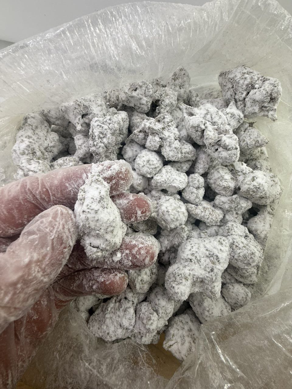 photo_2026-01-24_04-41-50 loose ice caps weed strain