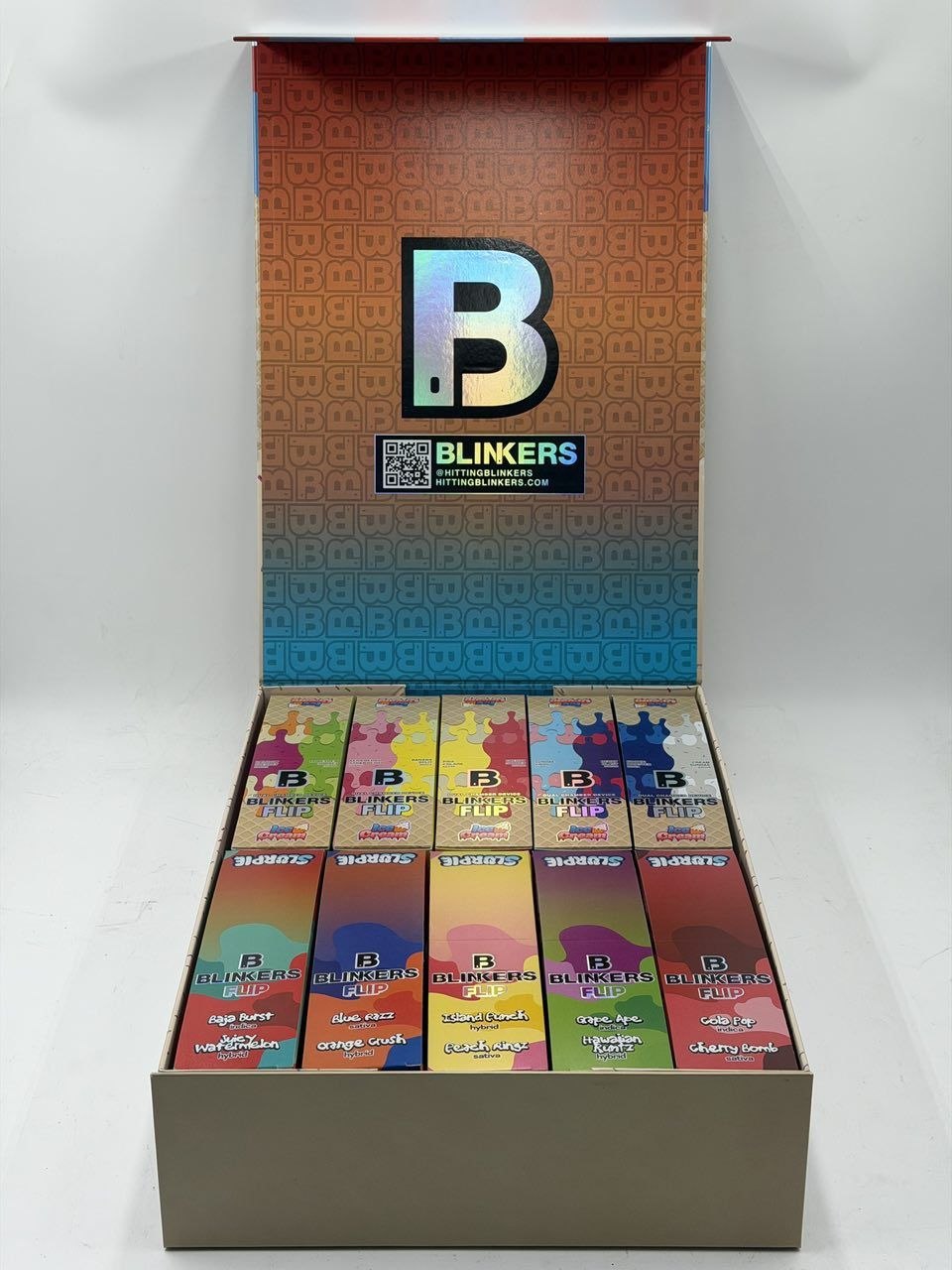 photo_2026-05-15_17-01-30 blinkers flip ice cream x slurpie 2g disposable